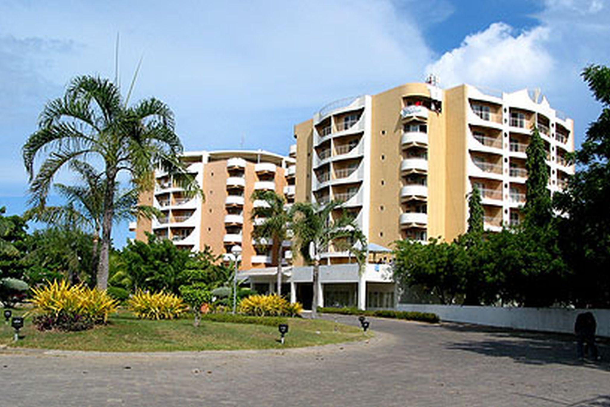 Egi Resort & Hotel Lapu-Lapu City Esterno foto