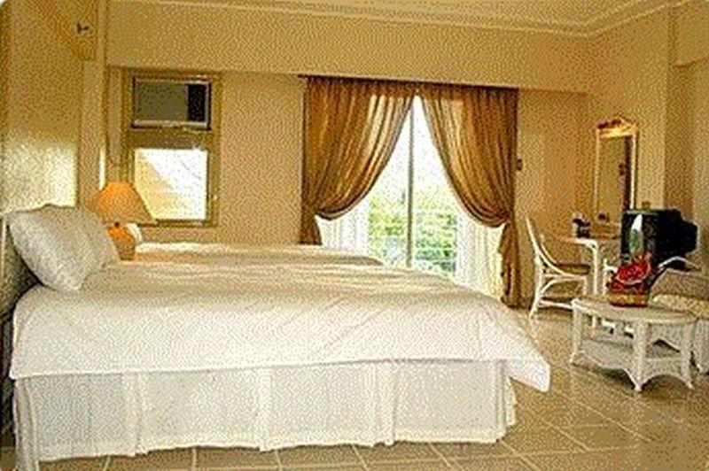 Egi Resort & Hotel Lapu-Lapu City Esterno foto