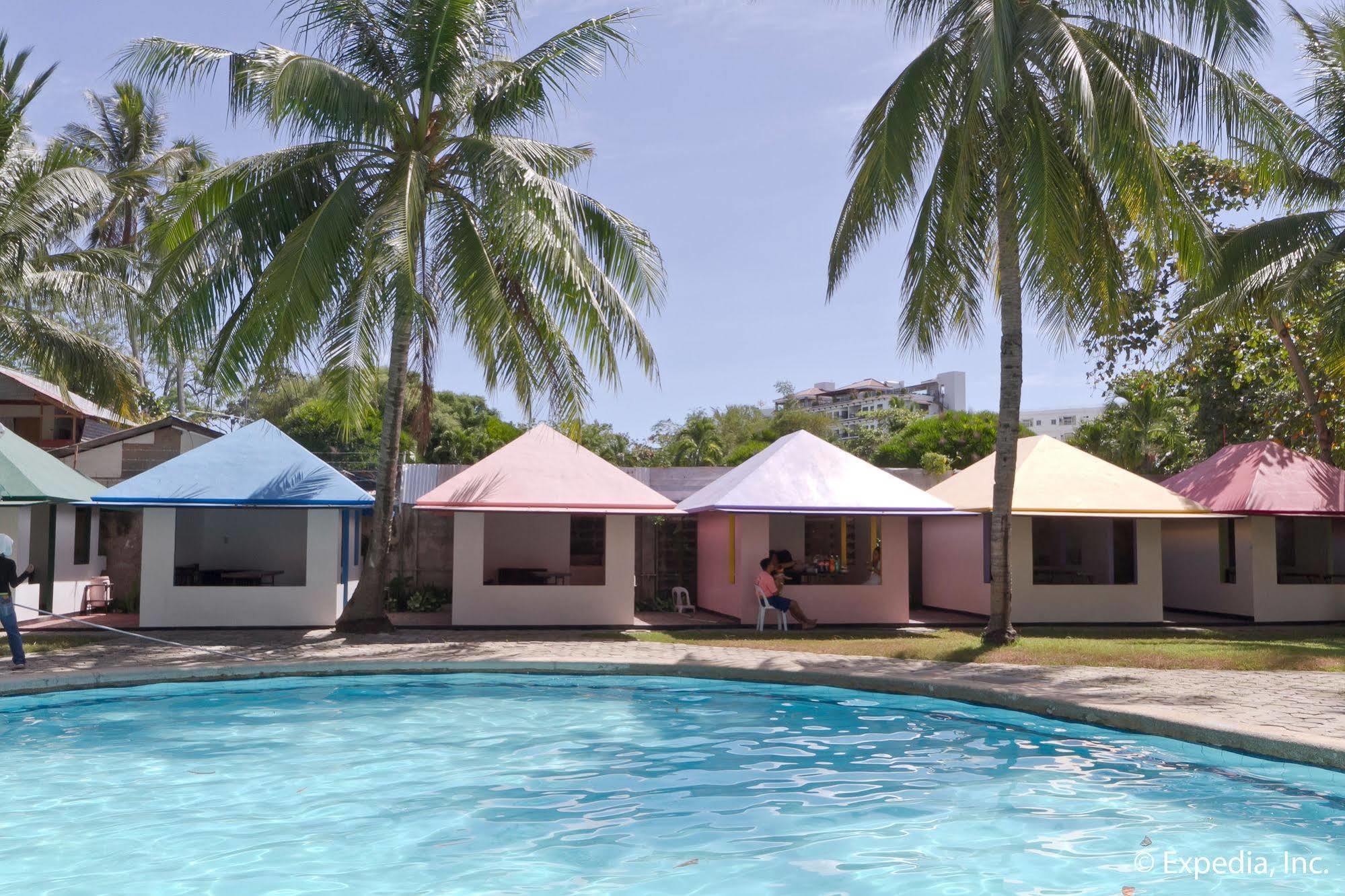 Egi Resort & Hotel Lapu-Lapu City Esterno foto