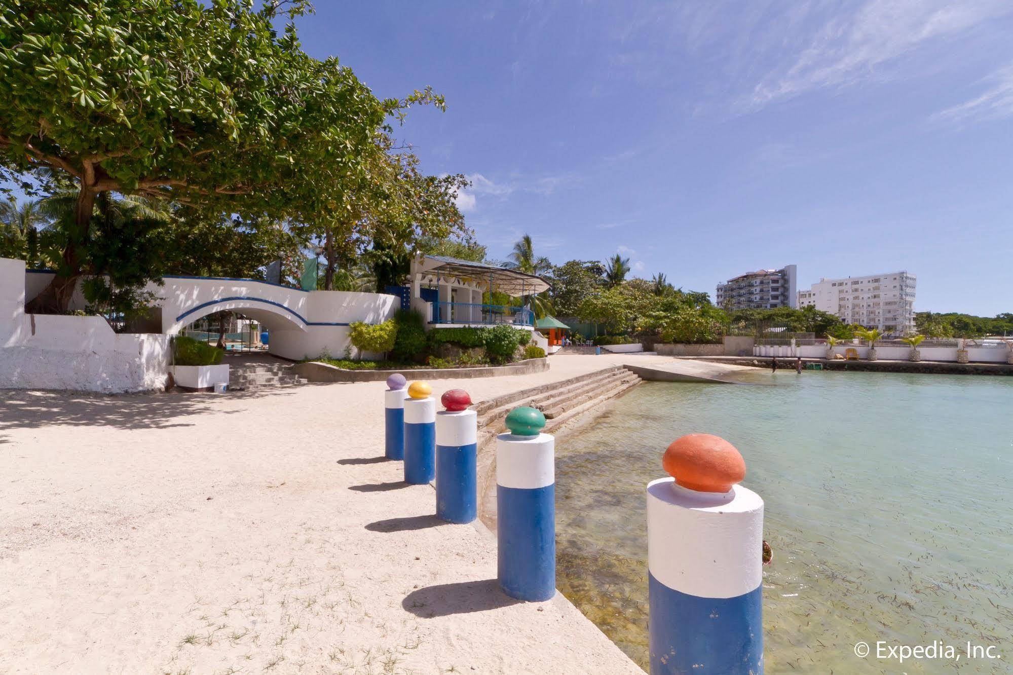 Egi Resort & Hotel Lapu-Lapu City Esterno foto