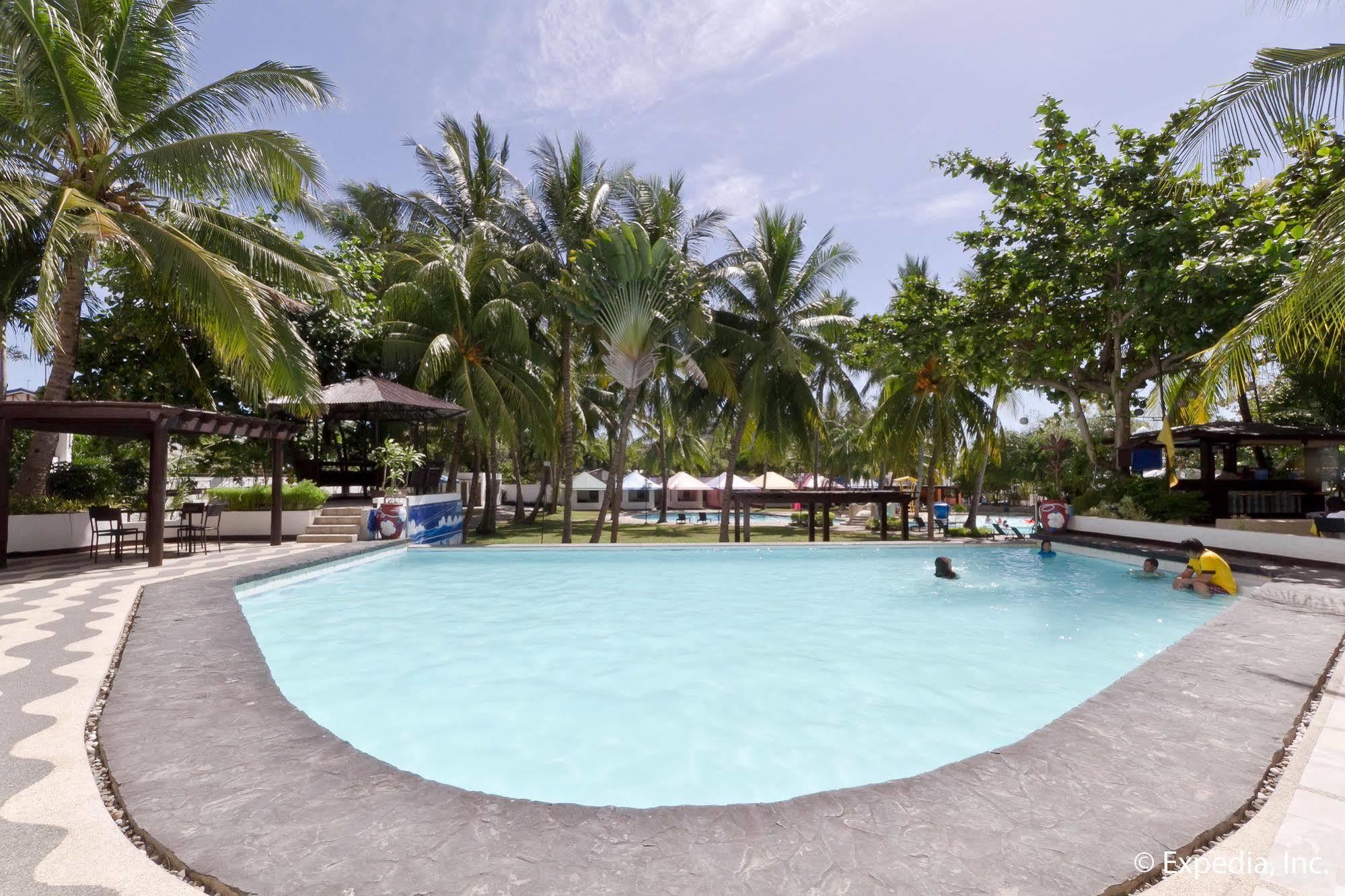 Egi Resort & Hotel Lapu-Lapu City Esterno foto